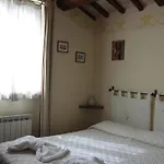 Casale Nel Parco Dei Monti Sibillini Alloggio per agriturismo *