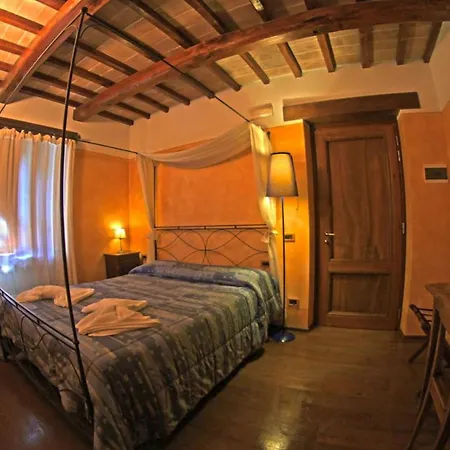 Casale Nel Parco Dei Monti Sibillini נורצ'יה