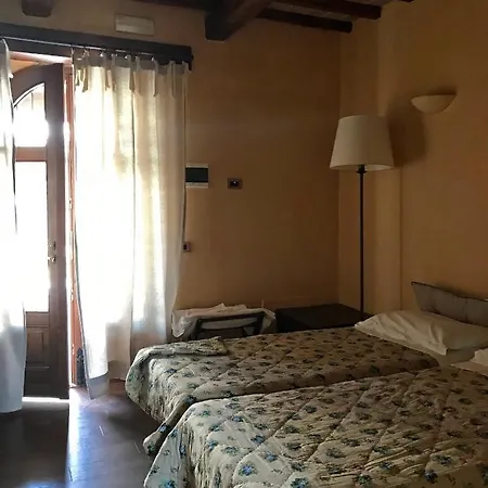 Casale Nel Parco Dei Monti Sibillini * נורצ'יה