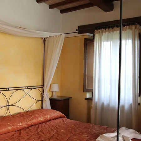 Casale Nel Parco Dei Monti Sibillini